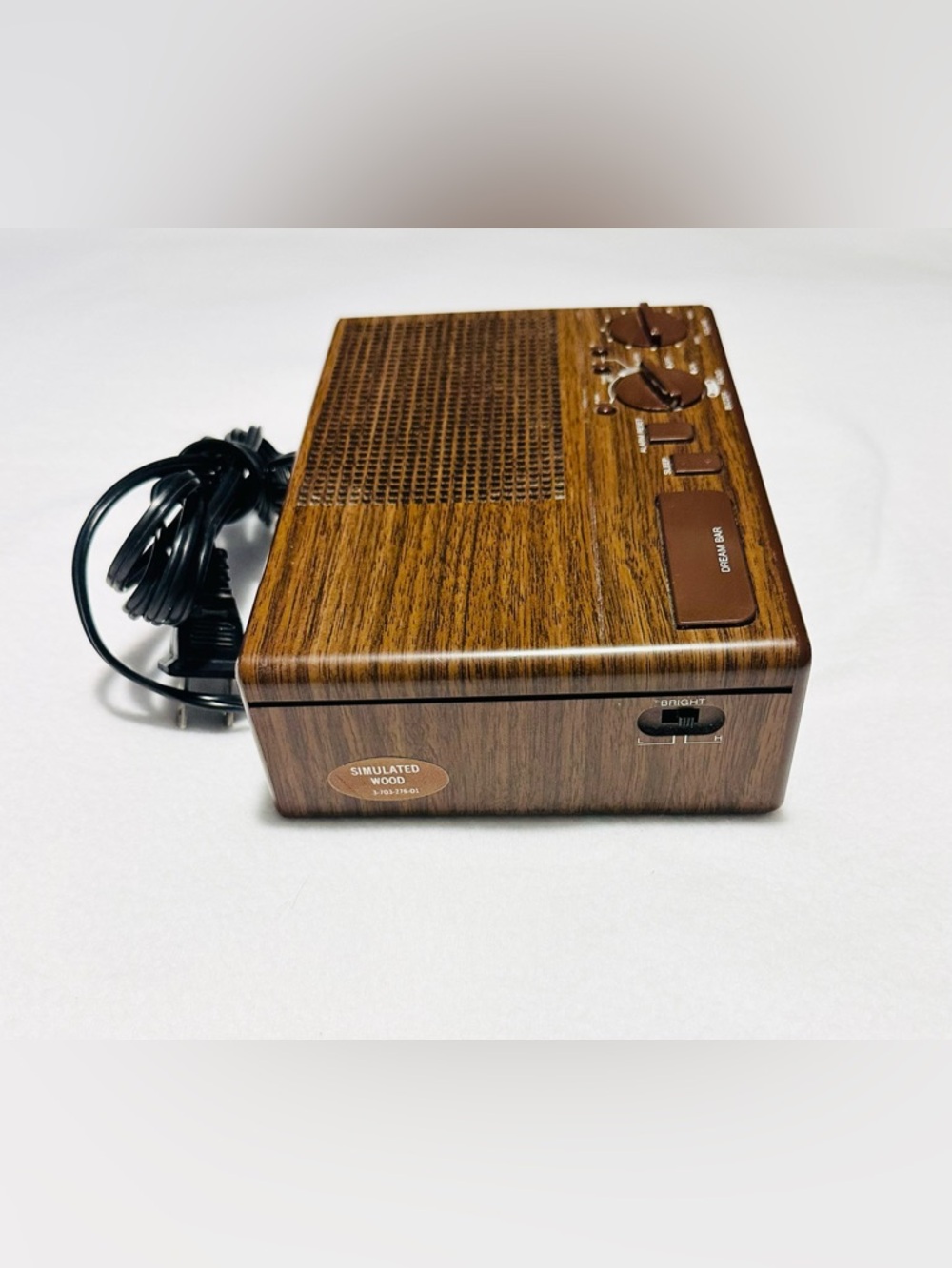 Sony Retro Mid Century Modern Dream Machine Simulated Wood Grain FM/AM “WORKS” - Picture 5 of 9